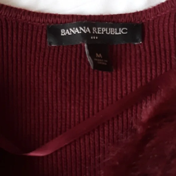 Wine color faux fur open front sweater - Picture 5 of 9